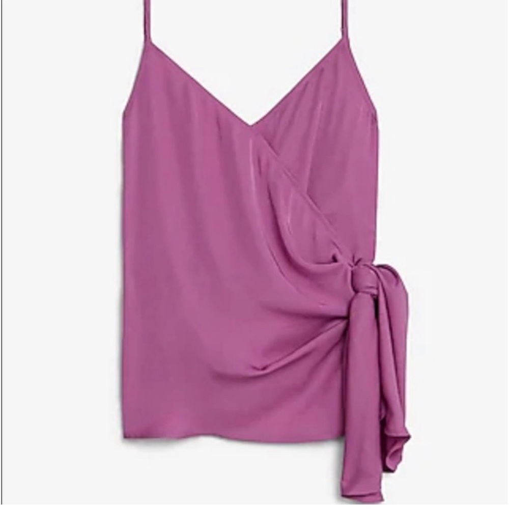 Express cross front side tie top size medium